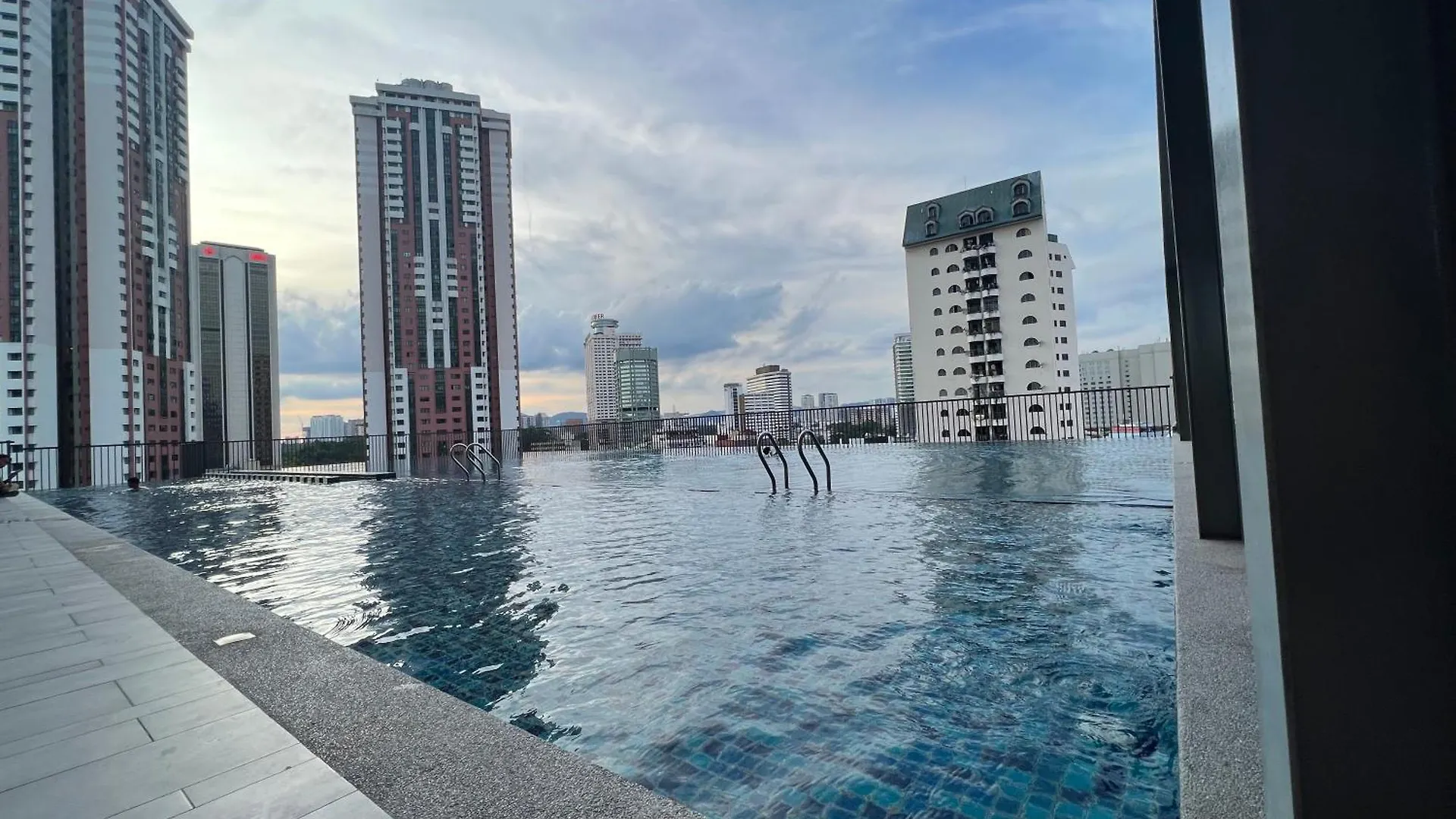 Chambers Luxury Suites Klcc Kuala Lumpur
